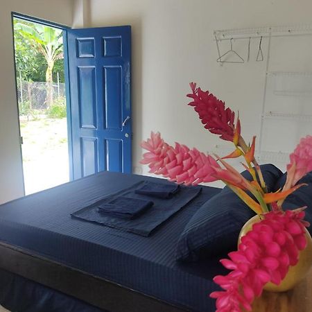 Puerta Azul Capurgana Hotel Екстериор снимка