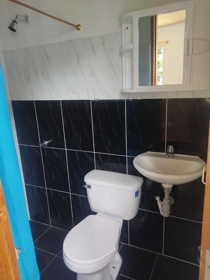 Puerta Azul Capurgana Hotel Екстериор снимка